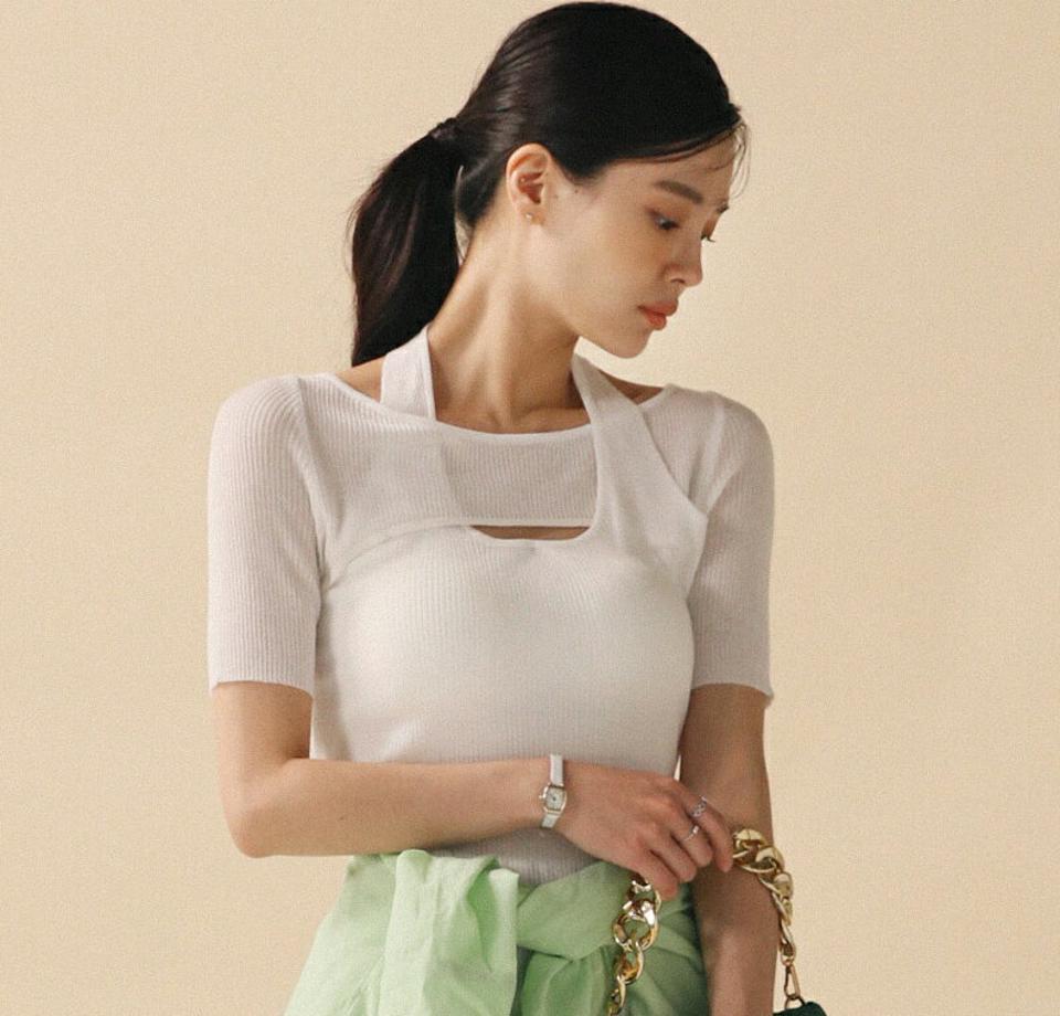 クロスホルターネックリブニット・全4色・t00312 レディース 【tops】 トップス ニット 半袖 カットアウト 単色 無地 ユニーク クロス リブ スリム 肌見せ 春 夏 カジュアル 大人っぽ きれいめ 緑 sky 韓国ファッション ハイホリHIHOLLI