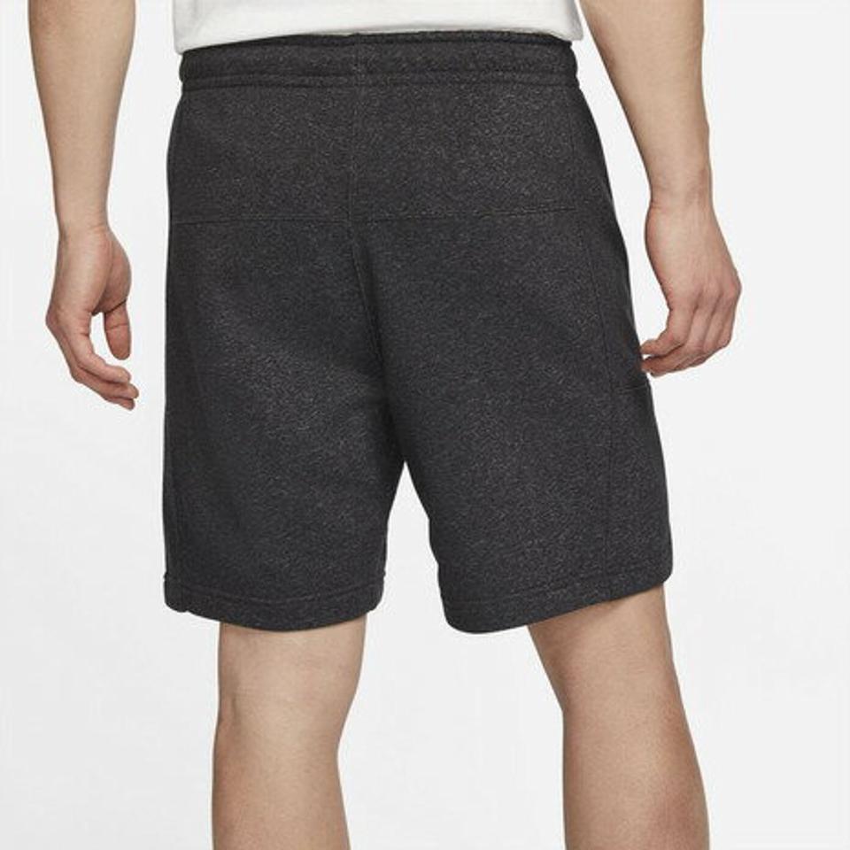 【5/15限定 エントリー＆3点以上ご購入でP最大10倍】ナイキ（NIKE） スポーツウェア フリースDA0689-010 ショートパンツ ハーフパンツ 短パン （メンズ）