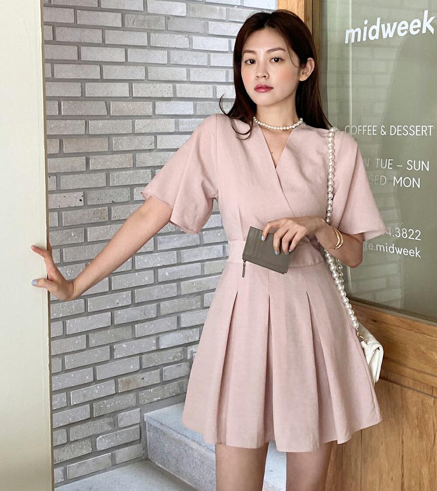 プリーツショートオールインワン・全4色・t66684 レディース 【pt】オールインワン パンツ ズボン ショート 短パン 半袖 ハーフスリーブ 二の腕カバー プリーツ 単色 シンプル パステル ピンク キュロット カシュクール 春 夏 韓国ファッション