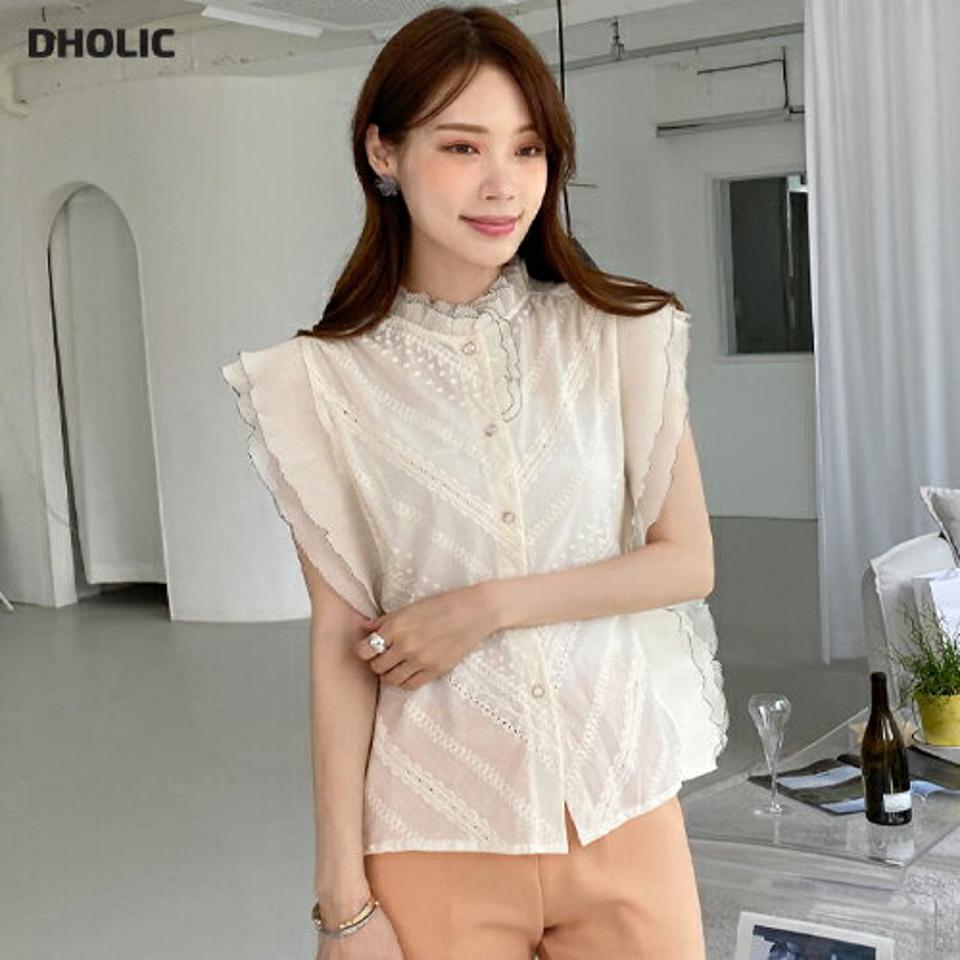 プリーツフリルアイレットレースブラウス・全2色・b00555 レディース 【bl】ブラウス トップス 半袖 二の腕カバー 柄 模様 配色 ライン レース フリル プリーツ 春 夏 上品 ガーリー フェミニン 大人っぽ 韓国ファッション ハイホリHIHOLLI