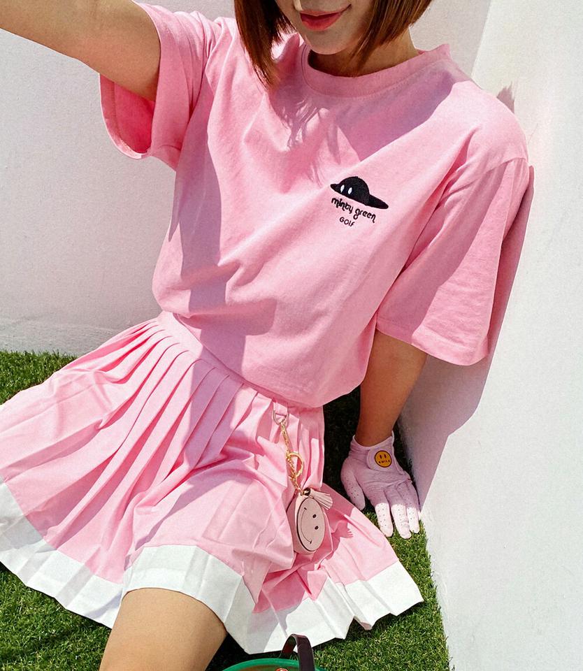 ラウンドネック刺繍半袖Tシャツ・全4色・t02289 レディース 【tops】トップス Tシャツ 半袖 ハーフスリーブ 刺繍 ラウンドネック シンプル カジュアル ワンポイント ラフ ピンク 春 夏 韓国ファッション GOLFWEAR ゴルフウェア