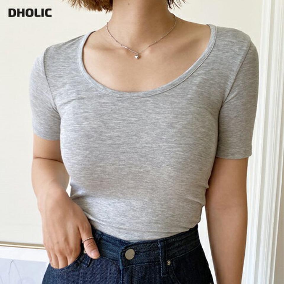 UネックタイトTシャツ・全4色・t67419 レディース 【tops】トップス Tシャツ 半袖 タイト Uネック 単色 無地 シンプル ベーシック カジュアル ラフ デコルテ 鎖骨 クロップド丈 春 夏 韓国ファッション