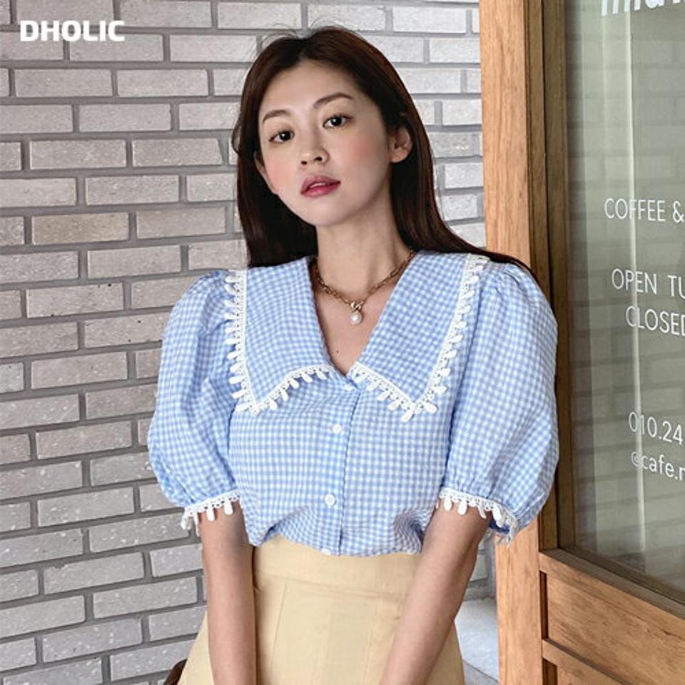 レースカラーギンガムチェックブラウス・全2色・t66678 レディース 【bl】トップス ブラウス 半袖 ハーフスリーブ チェック柄 ギンガムチェック レース 襟コン ガーリー 二の腕カバー 水色 パフスリーブ リンクル 水色 春 夏 韓国ファッション