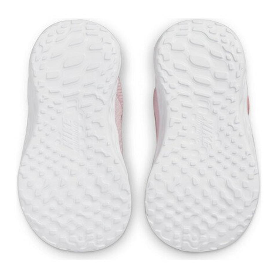 【6/5限定 エントリー＆3点以上ご購入でP最大10倍】ナイキ（NIKE） ジュニア スポーツシューズ レボリューション 6 NN TDV DD1094-608 （キッズ）
