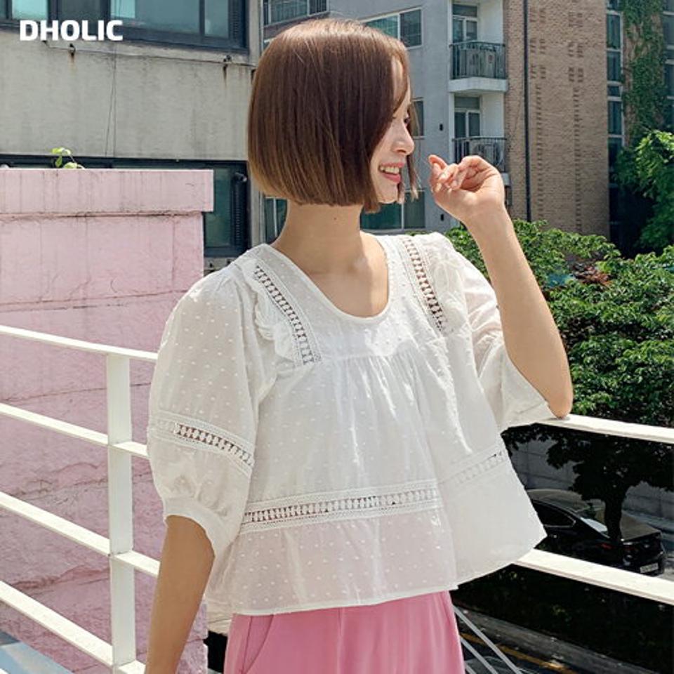 ドットテクスチャーレースラインブラウス・全3色・t00667 レディース 【bl】トップス ブラウス 半袖 ハーフスリーブ 体型カバー レース ドット ガーリー かわいい パフ袖 パフスリーブ ギャザー パンチング ゆったり フレア 春 夏 韓国ファッション