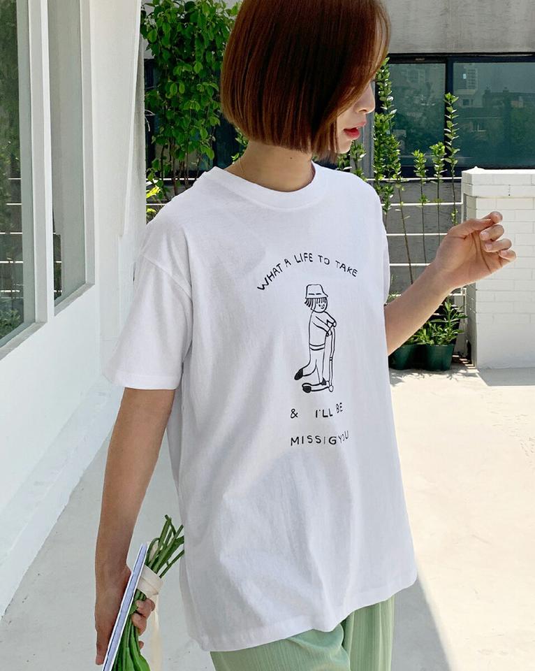 レタリング半袖Tシャツ・全3色・b00670 レディース 【tops】トップス Tシャツ 半袖 ハーフスリーブ ロゴ レタリング デザイン ラフ カジュアル ドロップショルダー ラウンドネック プリント コットン 綿 春 夏 韓国ファッション
