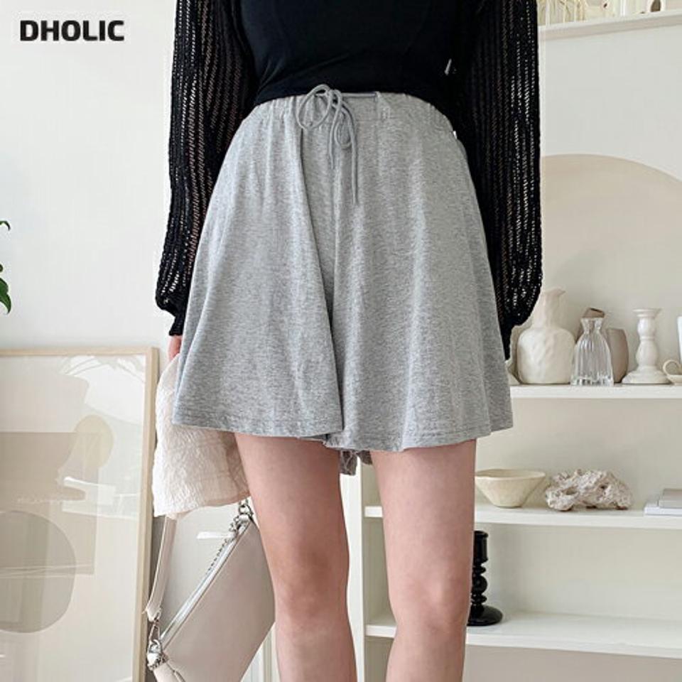 フレアショートパンツ・全3色・t00684 レディース 【pt】パンツ ズボン ショートパンツ 短パン フレア ショーパン 単色 無地 シンプル ベーシック ラフ カジュアル ハイウエスト ウエストゴム ワンマイルウェア 楽ちん 春 夏 韓国ファッション