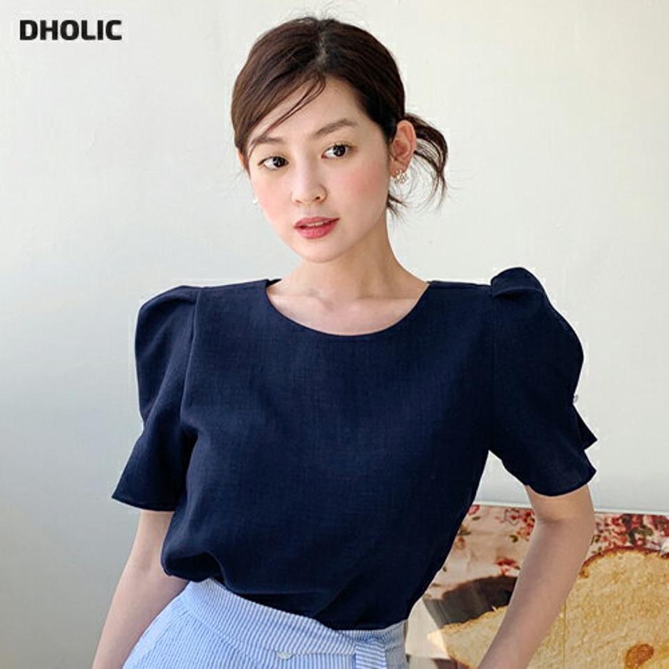 ラウンドボタンパフブラウス・全5色・67127 レディース 【bl】トップス ブラウス 半袖 パフ袖 パフスリーブ 単色 無地 フェミニン 大人 かわいい ラウンドネック タック 袖コン 春 夏 韓国ファッション