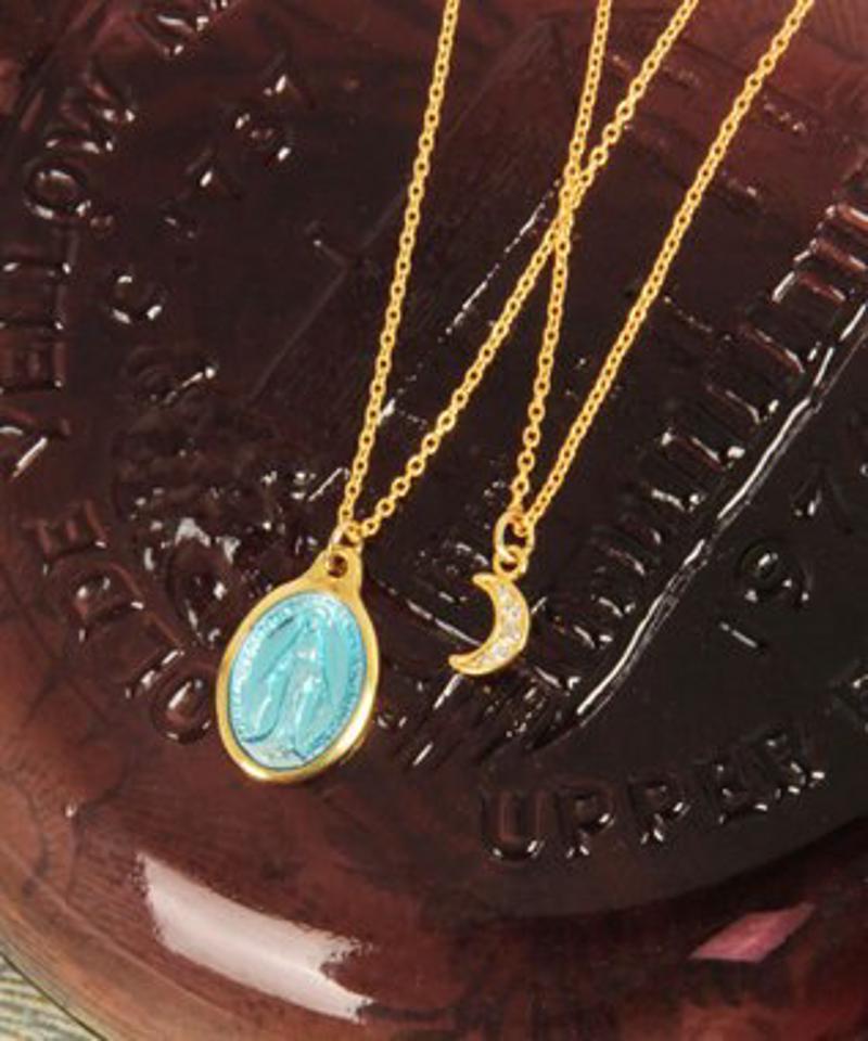 【奇跡のメダイ】メダイ×月ガラスチャーム二連ネックレス（ゴールドフィルド）