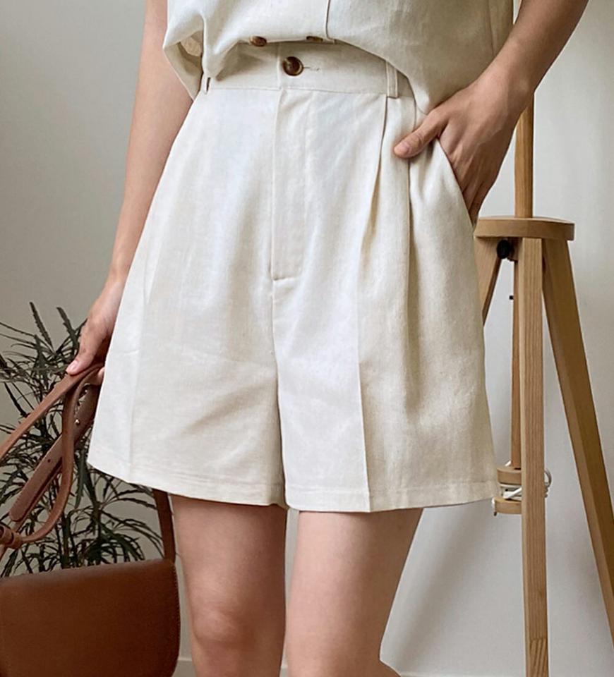 リネン混タックショートパンツ・全3色・t66720 レディース 【pt】パンツ ズボン ショートパンツ　短パン ハイウエスト リネン ベルトループ ポケット 単色 無地 シンプル 大人 タック きれいめ ベーシック 夏 韓国ファッション