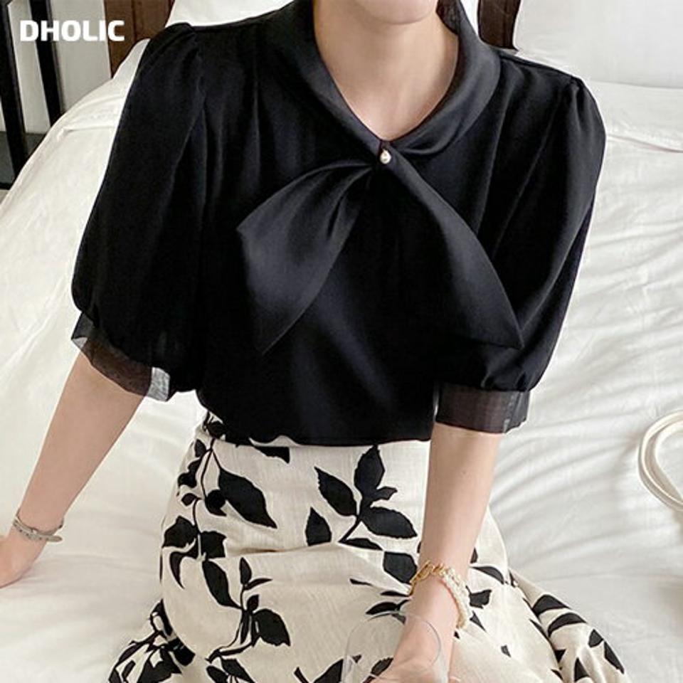 【10%OFF】オーガンジーリボンブラウス・全2色・t00591 レディース 【bl】ブラウス トップス 半袖 異素材 華やか 上品 オーガンジー パフ袖 パフスリーブ ハーフネック リボン りぼん 二の腕カバー きれいめ 春 夏 フェミニン 韓国ファッション ハイホリHIHOLLI セール SALE