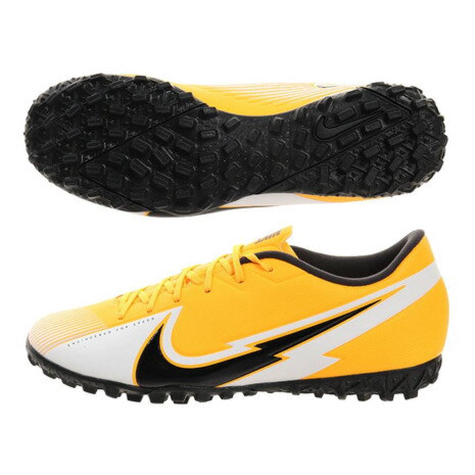 【5/25限定 エントリー＆3点以上ご購入でP最大10倍】ナイキ（NIKE） サッカートレーニングシューズ ヴェイパー 13 アカデミー AT7996-801 サッカーシューズ トレシュー （メンズ）