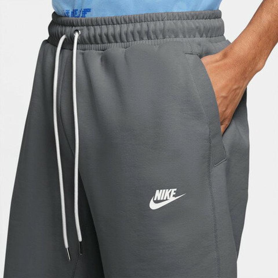 【5/25限定 エントリー＆3点以上ご購入でP最大10倍】ナイキ（NIKE） モダン フリースCU4468-068 オンライン価格 ショートパンツ ハーフパンツ 短パン （メンズ）