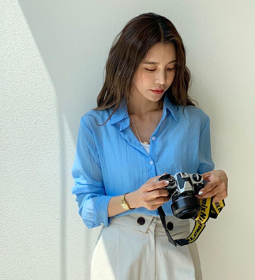 シアーコットンシャツ・全5色・t67175 レディース 【bl】トップス シャツ 長袖 コットンシャツ 綿 シアー 透け感 シースルー 単色 無地 シンプル カジュアル ベーシック ラフ 羽織物 水色 春 夏 韓国ファッション