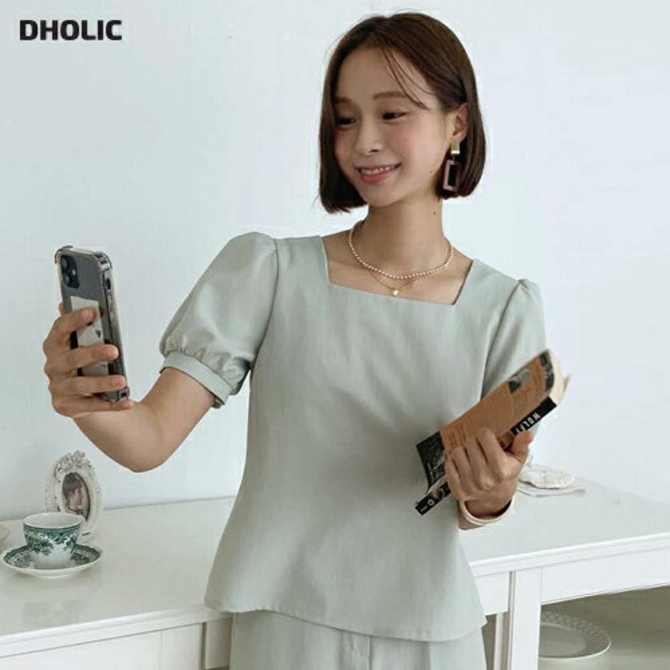 スクエアパフブラウス・全3色・t01025 レディース 【bl】トップス ブラウス 半袖 パフ袖 パフスリーブ 単色 無地 シンプル スクエアネック 大人 かわいい フェミニン 春 夏 韓国ファッション