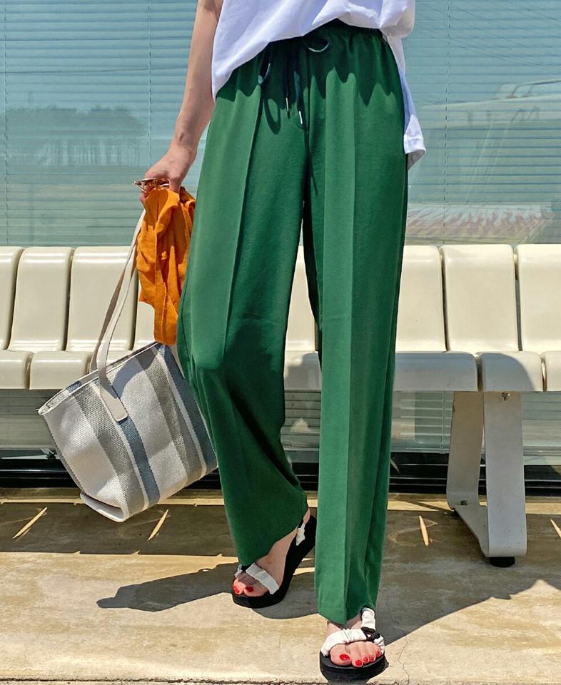 ≪人気商品再入荷≫ウエストゴムストリングパンツ・全3色・t72166 レディース 【pt】パンツ カラーパンツ ロング丈 無地 シンプル ベーシック ウエストゴム ストリング 体型カバー 春 夏 緑 カジュアル ストレート 大人 韓国ファッション ハイホリHIHOLLI 人気 ボトムス