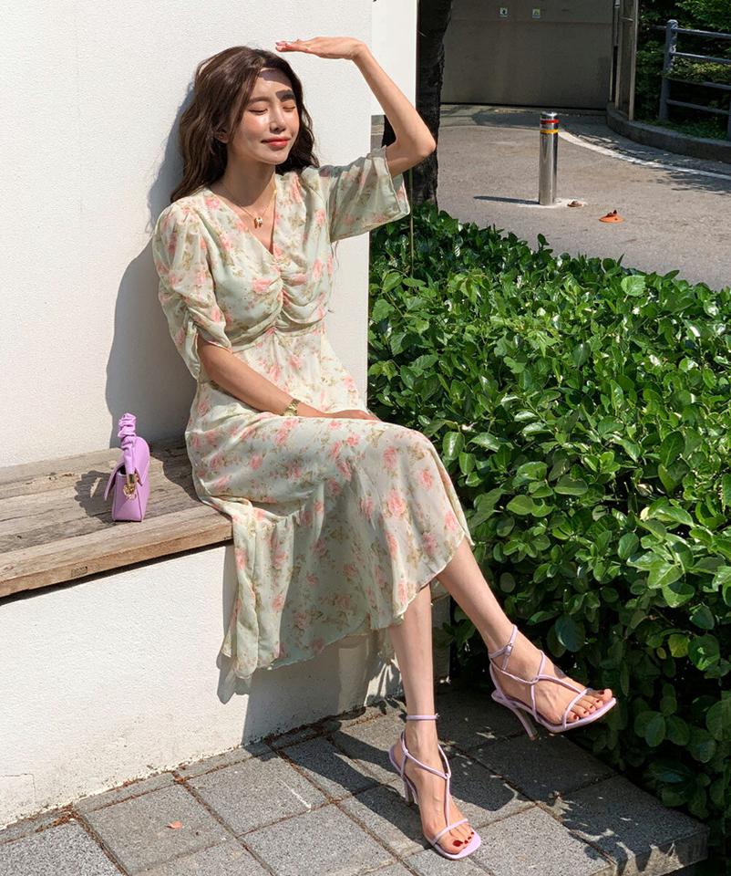 フラワーギャザーワンピース・全2色・b67171 レディース 【ops】ワンピース ロング丈 ロングワンピース 花柄 半袖 ハーフスリーブ パフ袖 パフスリーブ ギャザー フェミニン レトロ パステル 上品 きれいめ 大人 かわいい 黄色 春 夏 韓国ファッション