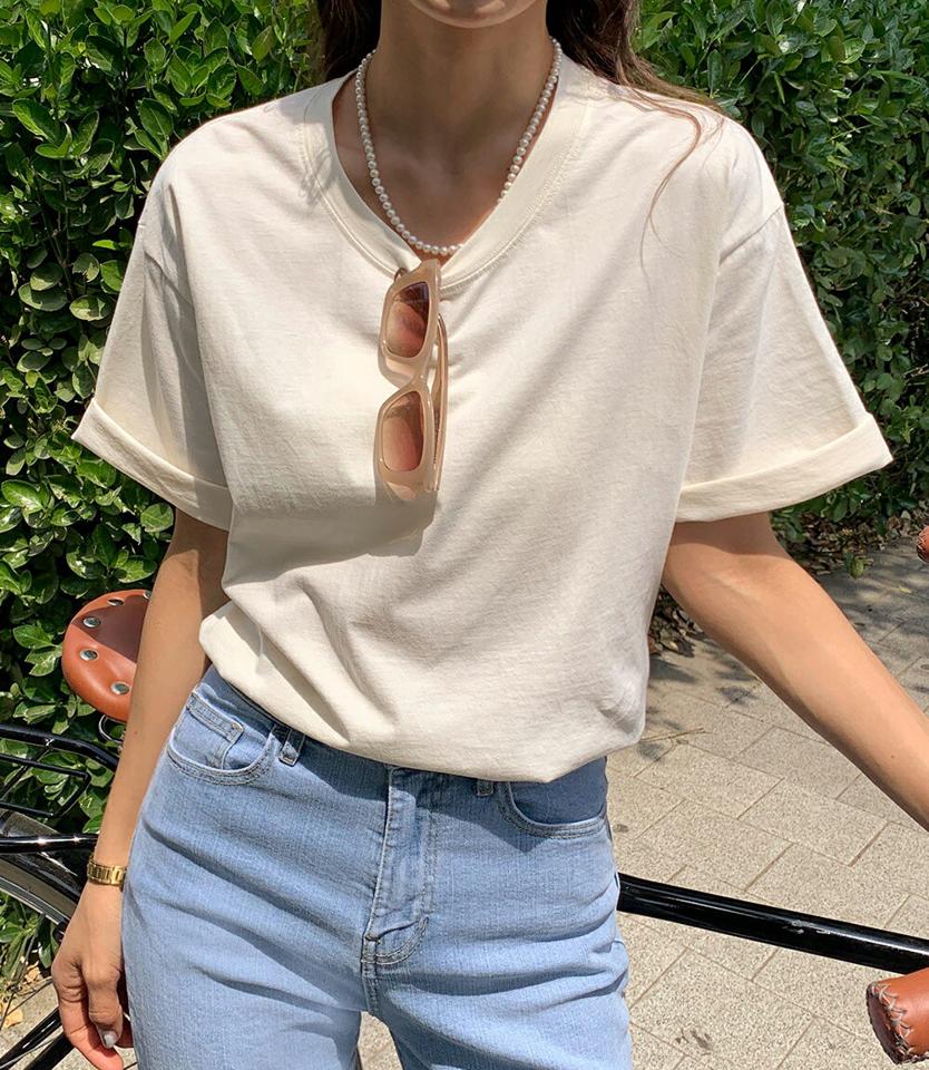 ボクシースリットTシャツ・全9色・t67155 レディース 【tops】トップス Tシャツ 半袖 ハーフスリーブ 単色 無地 シンプル ベーシック 大人 カジュアル ラフ パステル ゆったり ラウンドネック サイドスリット 春 夏 韓国ファッション