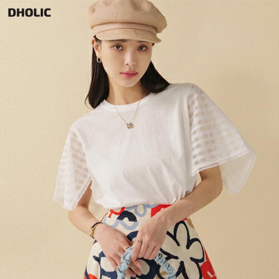 チェックレーススリーブTシャツ・全2色・b00326 レディース 【tops】トップス Tシャツ チェック 柄 模様 異素材 レース 半袖 ユニーク 透け感 シアー ルーズフィット 二の腕カバー 春 夏 カジュアル フェミニン 韓国ファッション ハイホリHIHOLLI