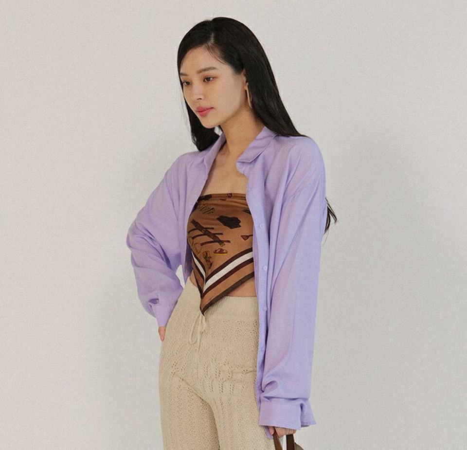 バックオープンリボンブラウス・全3色・t00328 レディース 【bl】ブラウス トップス シャツ 単色 ユニーク バックシャン シアー 光沢 長袖 ドロップショルダー フレア 襟 ボタン 春 夏 フェミニン 大人っぽ 韓国ファッション ハイホリHIHOLLI