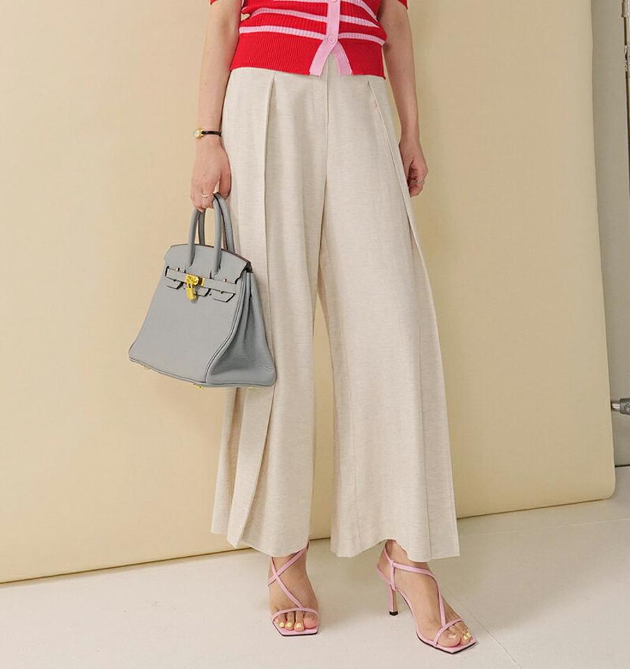 リネン混サイドプリーツパンツ・全2色・b00335 レディース 【pt】パンツ ロング丈 ワイド 単色 無地 シンプル リネンブレンド ワイド フレア ハイウエスト ダーツ 春 夏 フェミニン 上品 きれいめ 大人っぽ 韓国ファッション ハイホリHIHOLLI