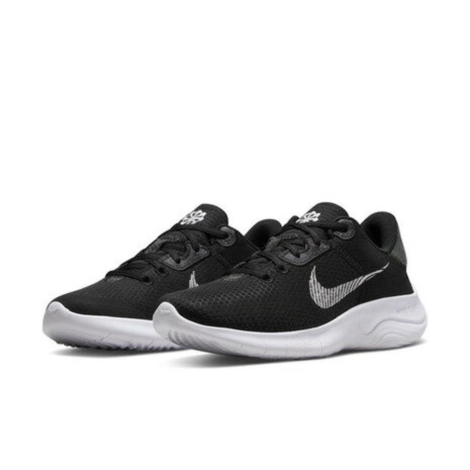 【9/10 24h限定 エントリー＆対象4店舗買い回りで最大P10倍！】ナイキ（NIKE）（レディース）フレックス エクスペリエンス ラン 11 NN ブラック ホワイト 黒 白 DD9283-001 ランニングシューズ 運動 スポーツ スニーカー