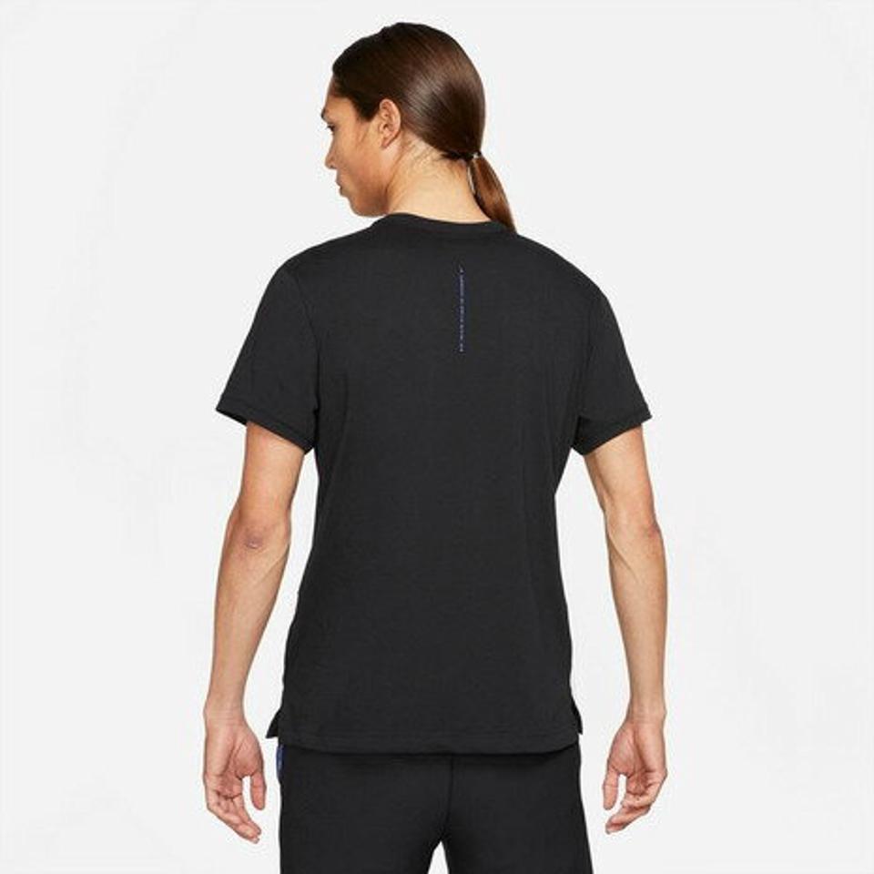 ナイキ(NIKE) Dri-FIT ショートスリーブ グラフィック トレーニングトップス CZ2575-010 (メンズ)