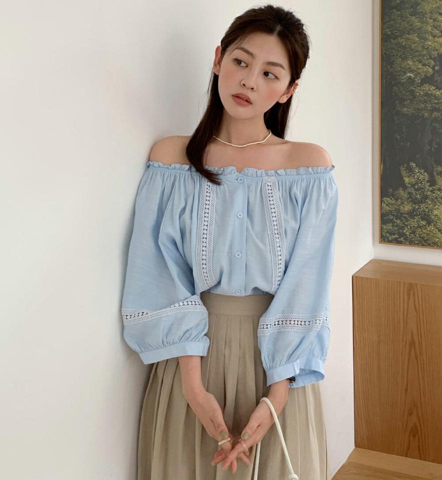 2WAYレースラインバルーンスリーブブラウス・全3色・b66742 レディース 【bl】トップス ブラウス 長袖 七分袖 七分丈 7分袖 7分丈 レース バルーンスリーブ ボリューム袖 オフショルダー かわいい 可愛い フリル 春 夏 韓国ファッション