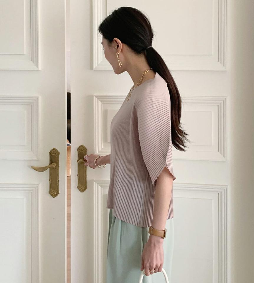 【10%OFF】ボートネックプリーツブラウス・全4色・b00632 レディース 【bl】ブラウス トップス 半袖 単色 柄 模様 プリーツ ユニーク パステル ボートネック 体型カバー 二の腕カバー ゆったり 楽ちん 春 夏 カジュアル ベージュ 韓国ファッション ハイホリHIHOLLI blsセール