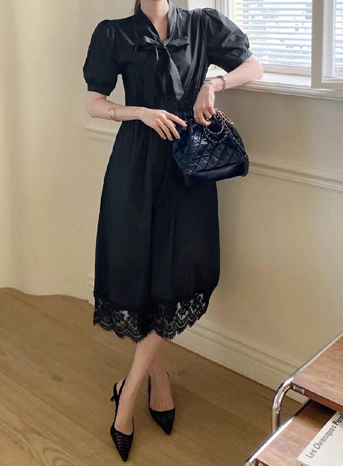 リボンレースヘムワンピース・全2色・b00644 レディース 【ops】ワンピース 半袖 ロング丈 単色 異素材 模様 レース 柄 りぼん ウエストマーク Vネック パフ フレア スカラップ 春 夏 フェミニン お呼ばれ 結婚式 韓国ファッション ハイホリHIHOLLI