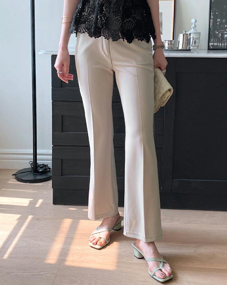 ストレッチストレートスラックス・全5色・t00650 レディース 【pt】パンツ ロング丈 単色 無地 シンプル ベーシック カラーパンツ オフィスカジュアル パステル 伸縮性 楽ちん ハイウエスト 春 夏 大人っぽ 韓国ファッション ハイホリHIHOLLI