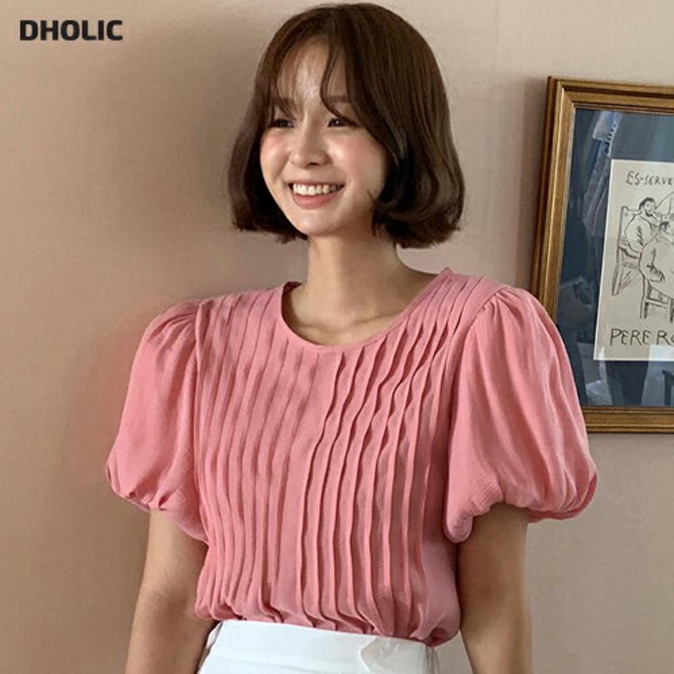 タックバルーンシフォンブラウス・全3色・b67624 レディース 【bl】トップス ブラウス 半袖 シフォン バルーンスリーブ 袖コン ボリューム袖 ラウンドネック タック ピンク かわいい 単色 可愛い 二の腕カバー 春 夏 韓国ファッション