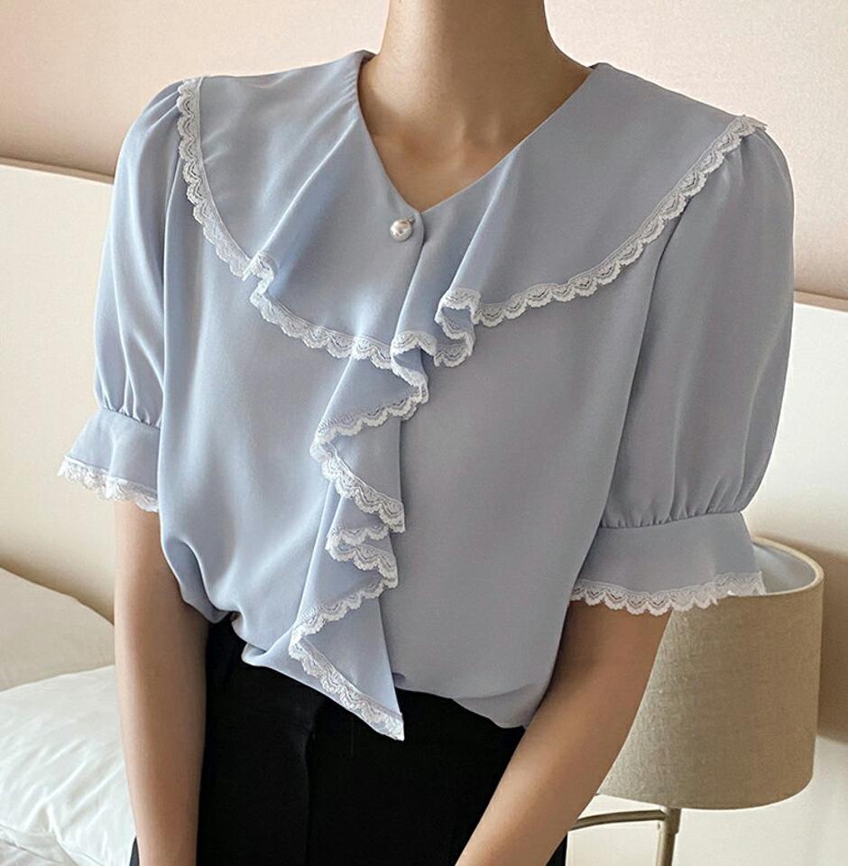【10%OFF】フェイクパールレースフリルブラウス・全4色・t67625 レディース 【bl】トップス ブラウス 半袖 ハーフスリーブ レース パール 襟コン フリル ガーリー 大人 かわいい 可愛い パフ袖 パフスリーブ スカラップ 春 夏 韓国ファッション blsセール