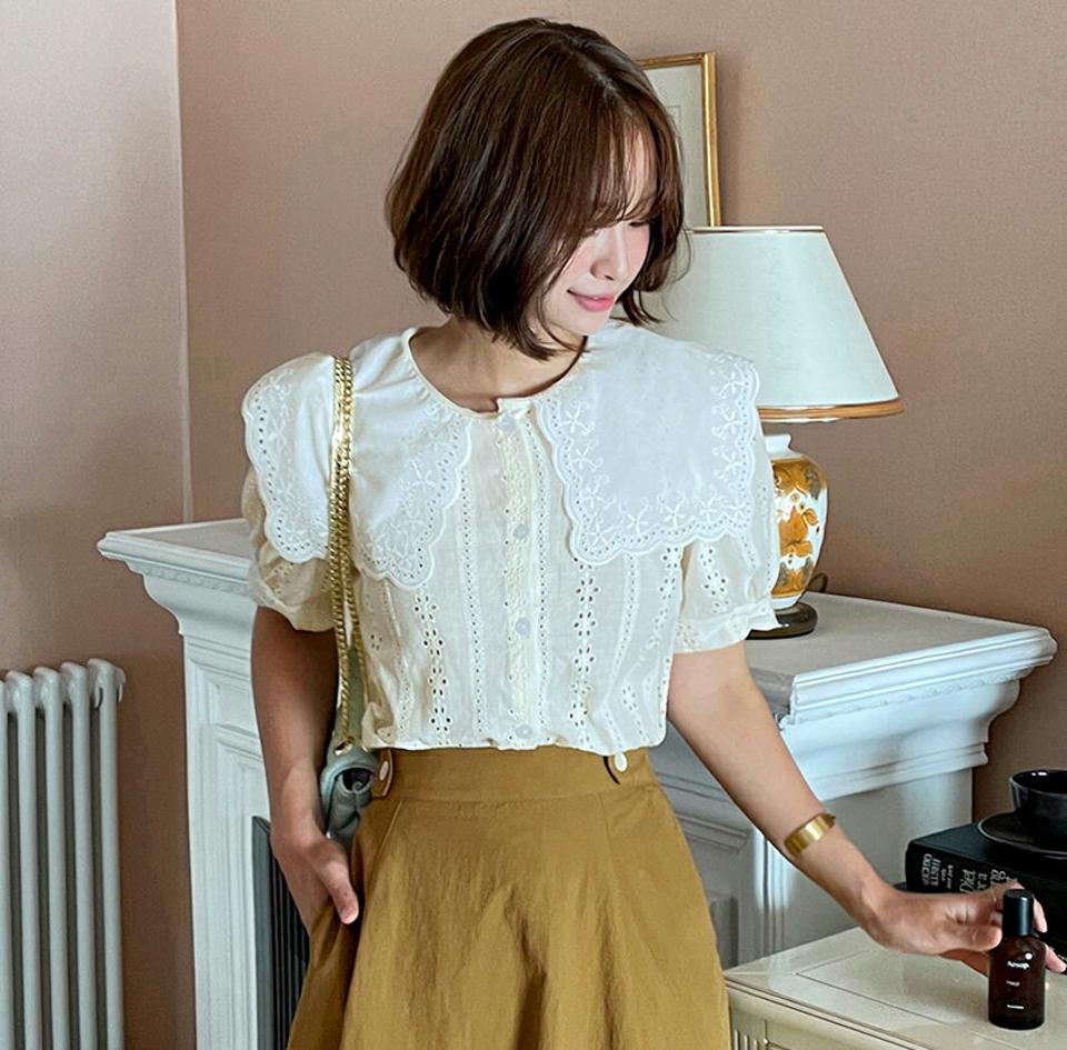 ビッグカラーアイレットレースブラウス・全2色・t67594 レディース 【bl】トップス ブラウス 半袖 ハーフスリーブ アイレット レース 大きい襟 襟コン ガーリー かわいい 可愛い 大きい襟 パフ袖 パフスリーブ 半柄 春 夏 韓国ファッション