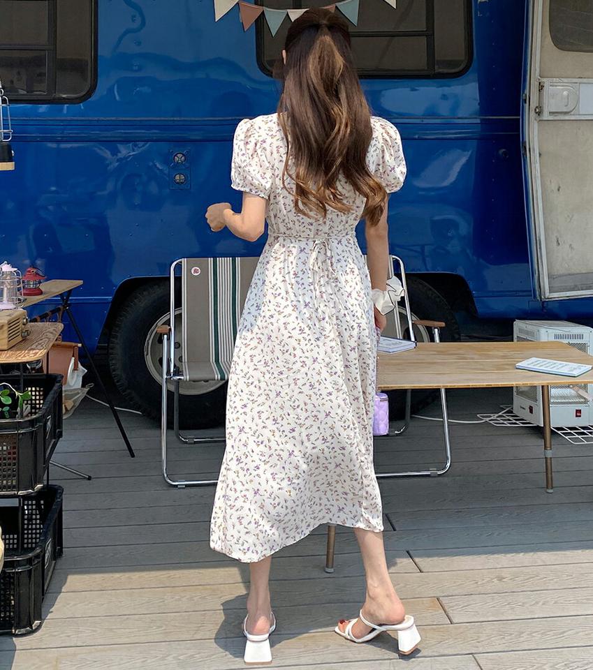 フローラルリボンワンピース・全2色・b67599 レディース 【ops】ワンピース ロング丈 ロングワンピース 半袖 花柄 小花柄 りぼん ガーリー フェミニン かわいい 可愛い パフ袖 パフスリーブ ギャザー フレア 春 夏 韓国ファッション