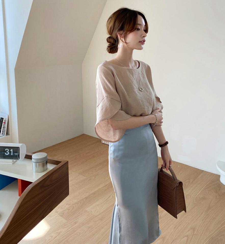 ≪人気商品再入荷≫ラッフルスリーブブラウス・全3色・e72122 レディース 【bl】トップス ブラウス 七分丈 7分袖 七分袖 単色 無地 二の腕カバー オフィスカジュアル 春 夏 フリル 上品 フェミニン ベージュ 韓国ファッション ハイホリHIHOLLI