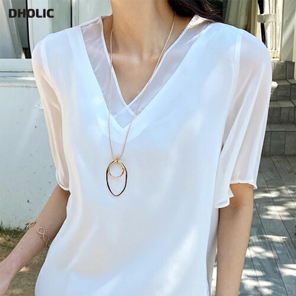 シースルーフレアスリーブブラウス・全2色・t72181 レディース 【bl】ブラウス トップス 半袖 シースルー 単色 異素材 シアー シースルー Vネック 鎖骨 デコルテ オフィスカジュアル 春 夏 二の腕カバー 大人っぽ 韓国ファッション ハイホリHIHOLLI
