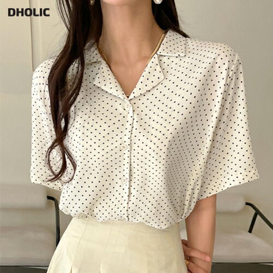 ドットオープンカラーシャツ・全3色・t72432 レディース 【tops】トップス シャツ 半袖 柄 模様 ドット 襟 Vネック 鎖骨 デコルテ ボタン 体型カバー モノトーン 二の腕カバー 春 夏 フェミニン 大人 キュート 韓国ファッション ハイホリHIHOLLI