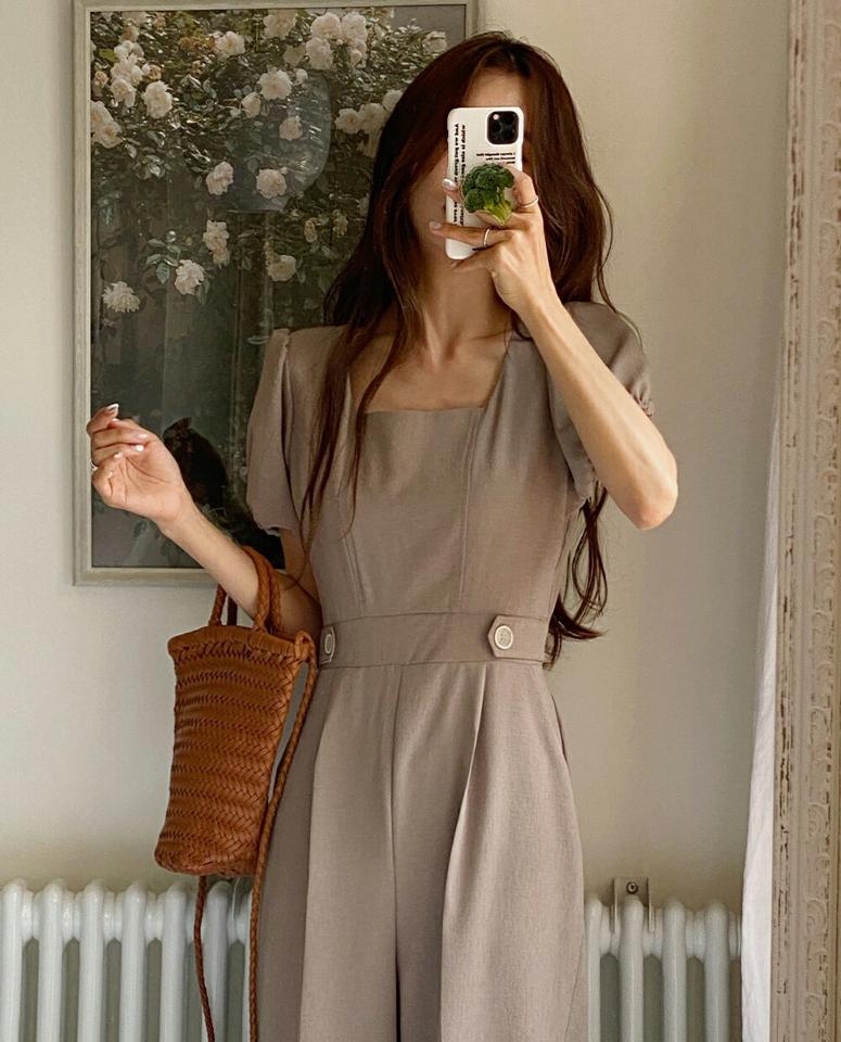 スクエアボタンオールインワン・全3色・t67196 レディース 【pt】オールインワン パンツ ズボン ロングパンツ 半袖 パフ袖 パフスリーブ デコルテ 鎖骨 カジュアル スクエアネック フェミニン かわいい 単色 無地 シンプル 春 夏 韓国ファッション