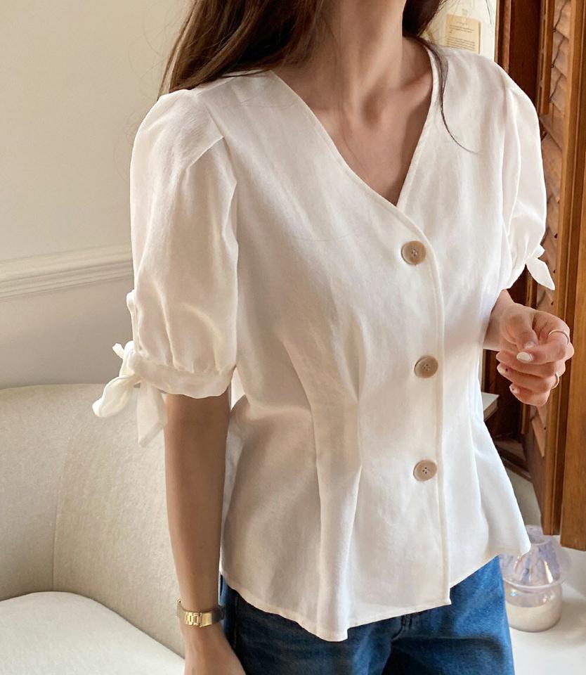 Vネックタックリボンブラウス・全5色・t67193 レディース 【bl】トップス ブラウス 半袖 ハーフスリーブ りぼん Vネック 単色 無地 シンプル パフ袖 パフスリーブ かわいい 春 夏 韓国ファッション