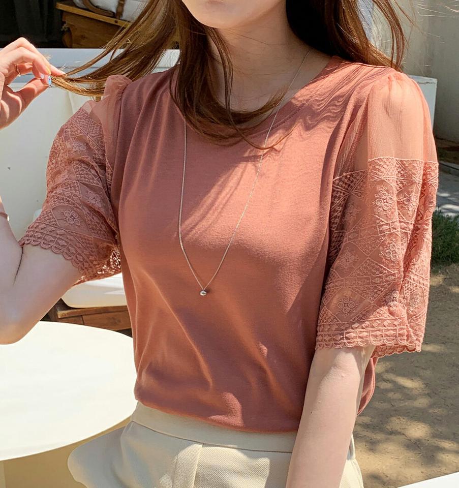メッシュ刺繍スリーブTシャツ・全3色・b72178 レディース 【tops】Tシャツ トップス 半袖 柄 模様 異素材 レース メッシュ 刺繍 スリーブ 透け感 スリット ラウンドネック 春 夏 カジュアル かわいい 可愛い 韓国ファッション ハイホリHIHOLLI