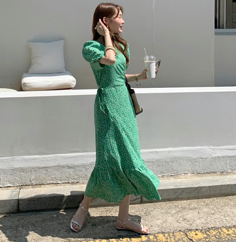 2WAYフローラルラップワンピース・全3色・t72194 レディース 【ops】ワンピース ロング丈 半袖 2WAY 柄 模様 花柄 フローラル ラップ 鎖骨 デコルテ 体型カバー アウター フレア パフ 春 夏 フェミニン 緑 韓国ファッション ハイホリHIHOLLI