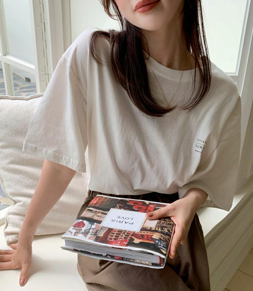 ドローイングバックレタリングTシャツ・全3色・t66774 レディース 【tops】トップス Tシャツ 半袖 ハーフスリーブ ロゴ レタリング バックプリント ラウンドネック ゆったり 春 夏 韓国ファッション