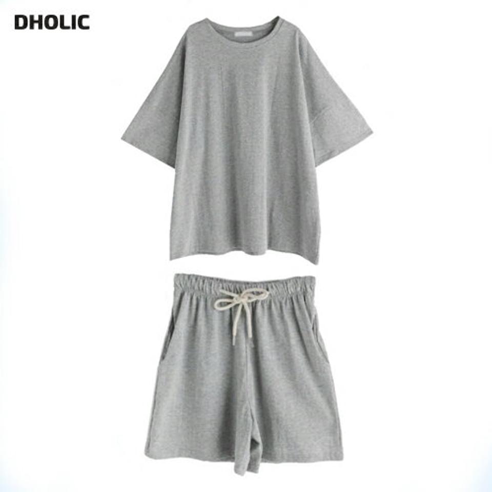 【10%OFF】オーバーフィットTシャツ&ショートパンツSET・全6色・b66788 レディース 【pt】セットアップ setup トップス Tシャツ 半袖 ハーフスリーブ ショートパンツ ズボン 無地 スウェット シンプル ウエストゴム ワンマイルウェア 春 夏 韓国ファッション セール SALE