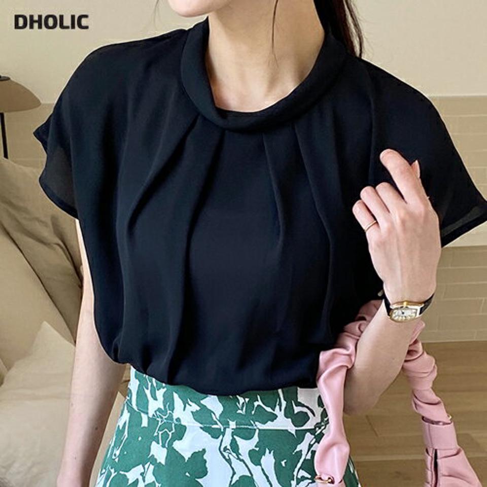 ロールアップネックフレンチスリーブブラウス・全3色・t72180 レディース 【bl】ブラウス トップス 単色 無地 シンプル ベーシック 半袖 フレンチスリーブ ハーフネック 春 夏 オフィスカジュアル 韓国ファッション ハイホリHIHOLLI