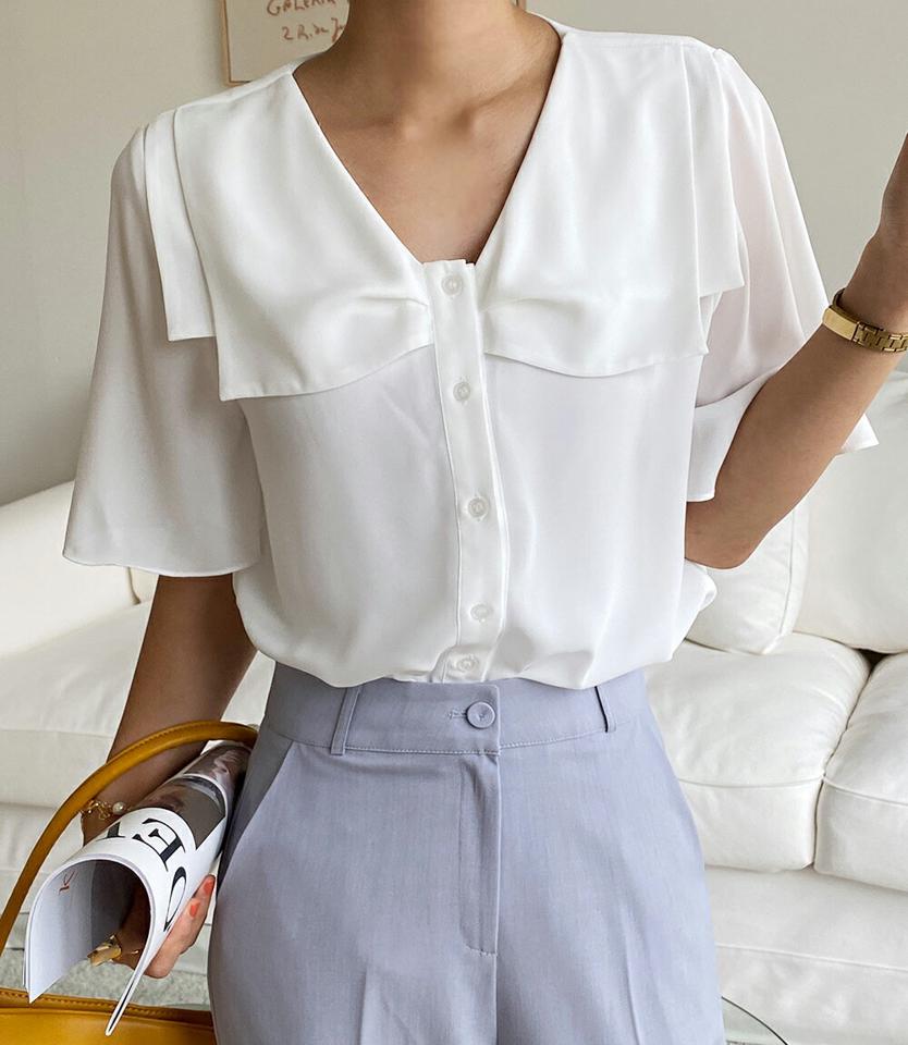 【10%OFF】ダブルリボンカラーブラウス・全2色・t67224 レディース 【bl】トップス ブラウス 半袖 ハーフスリーブ 二の腕カバー りぼん 襟コン 大きい襟 ガーリー かわいい 可愛い オフィスカジュアル 単色 フレアスリーブ 春 夏 韓国ファッション セール SALE