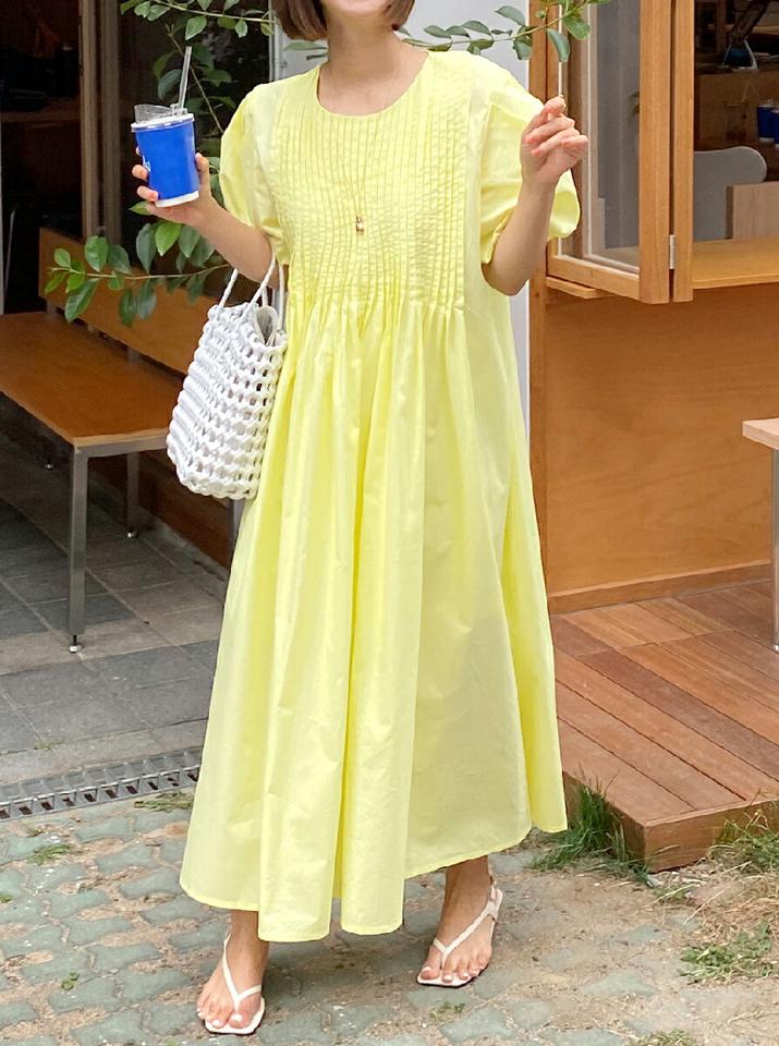 コットンタックパフワンピース・全2色・b67232 レディース 【ops】ワンピース ロング丈 ロングワンピース 半袖 ハーフスリーブ 二の腕カバー パフスリーブ 体型カバー ゆったり パステル 黄色 タック かわいい カジュアル 春 夏 韓国ファッション