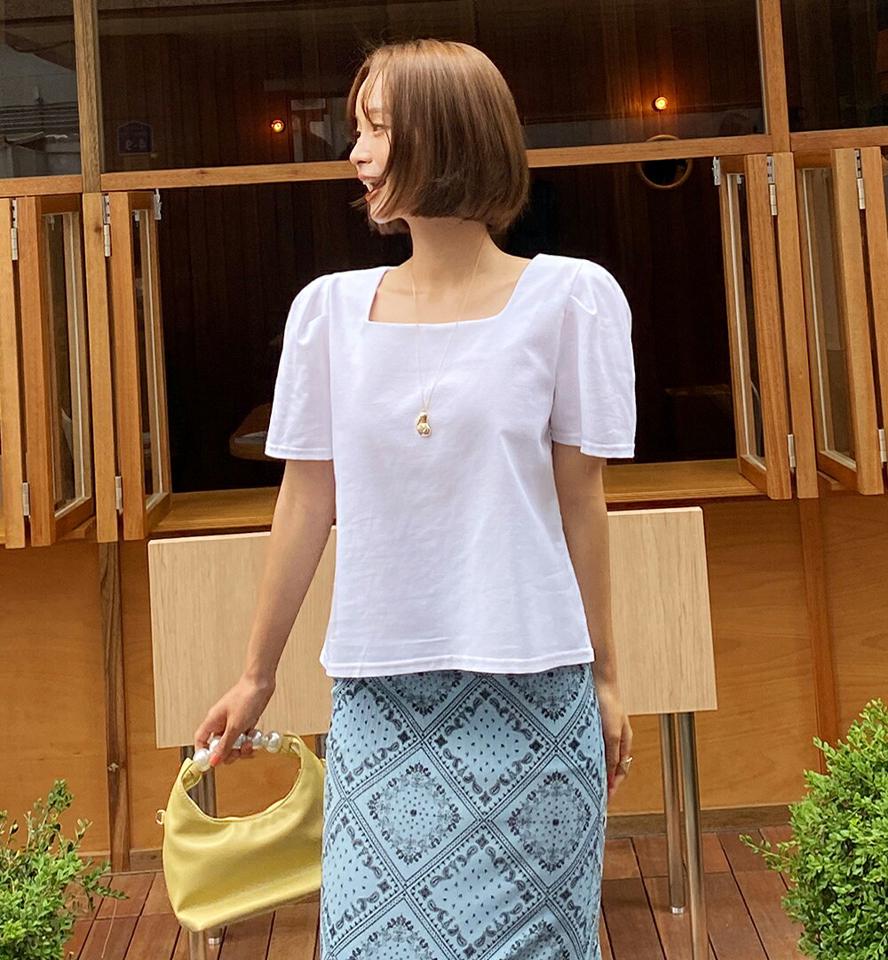 【10%OFF】スクエアネックパフブラウス・全4色・t67225 レディース 【bl】トップス ブラウス 半袖 パフスリーブ スクエアネック デコルテ 鎖骨 白ブラウス ホワイト きれいめ 大人 クロップド丈 清楚 春 夏 韓国ファッション blsセール