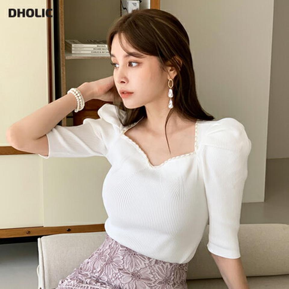 ハートネックフェイクパールニット・全2色・b00673 レディース 【tops】ニット 半袖 異素材 トップス ハートネック 鎖骨 デコルテ パール調 フェイクパール パフスリーブ パフ袖 クロップド丈 春 夏 フェミニン 韓国ファッション ハイホリHIHOLLI