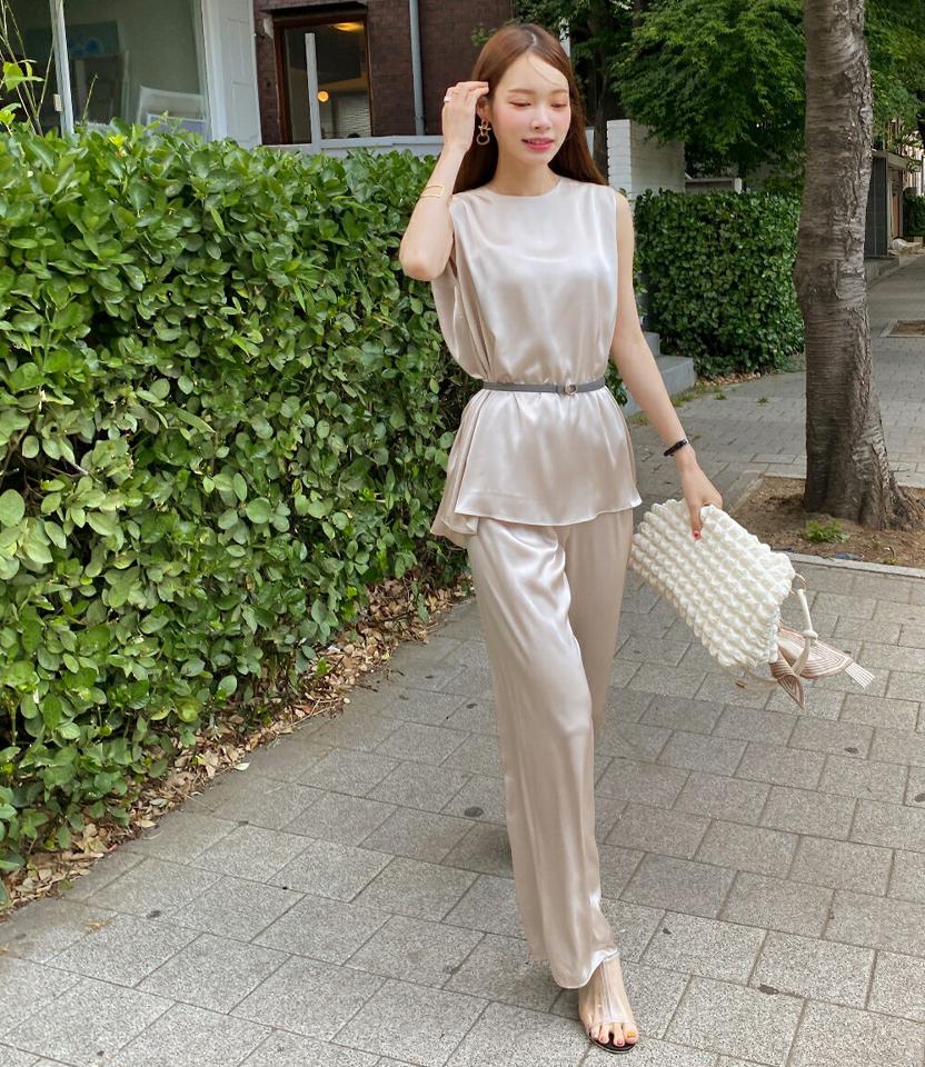 サテンノースリーブ&パンツSET・全2色・b00697 レディース 【pt】セット セットアップ setup パンツ 単色 無地 シンプル ベーシック 体型カバー ゆったり ラフ トップス ノースリーブ サテン 光沢 春 夏 大人っぽ 韓国ファッション ハイホリHIHOLLI